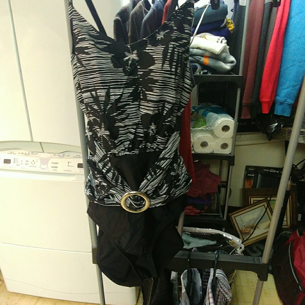 Bathing suit